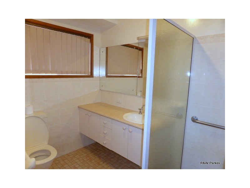 3 Goobang Street, Parkes NSW 2870