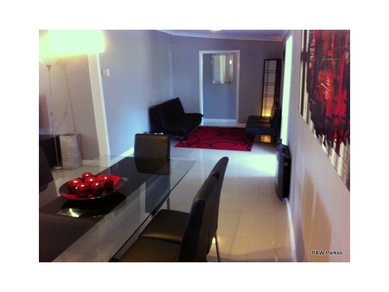 14 Wentworth Street, Parkes NSW 2870