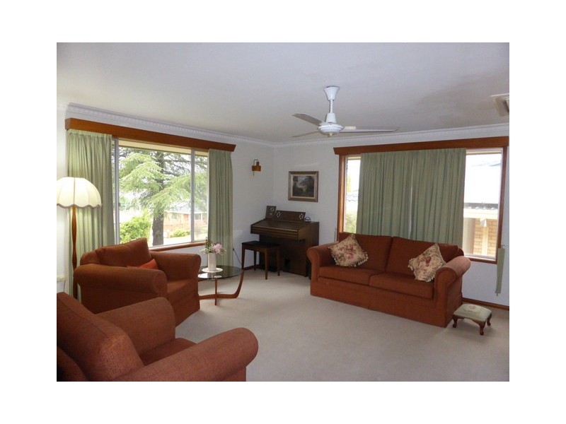 28 Mengarvie Road, Parkes NSW 2870