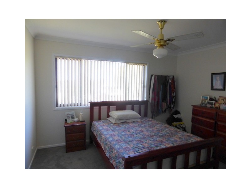 28 Evans Parade, Parkes NSW 2870