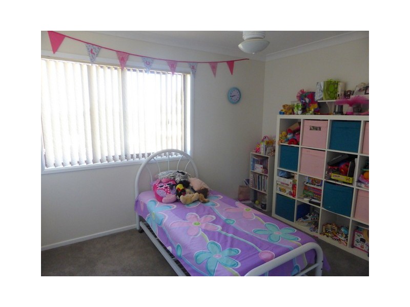 28 Evans Parade, Parkes NSW 2870