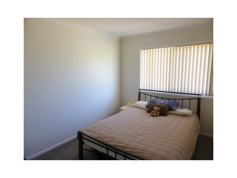 28 Evans Parade, Parkes NSW 2870