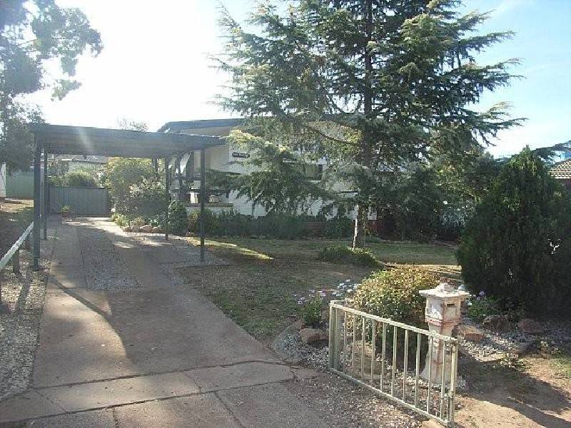 14 Miller Street, Parkes NSW 2870