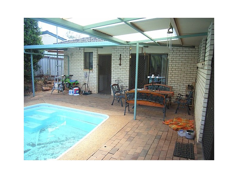 2 Hillcrest Avenue, Parkes NSW 2870