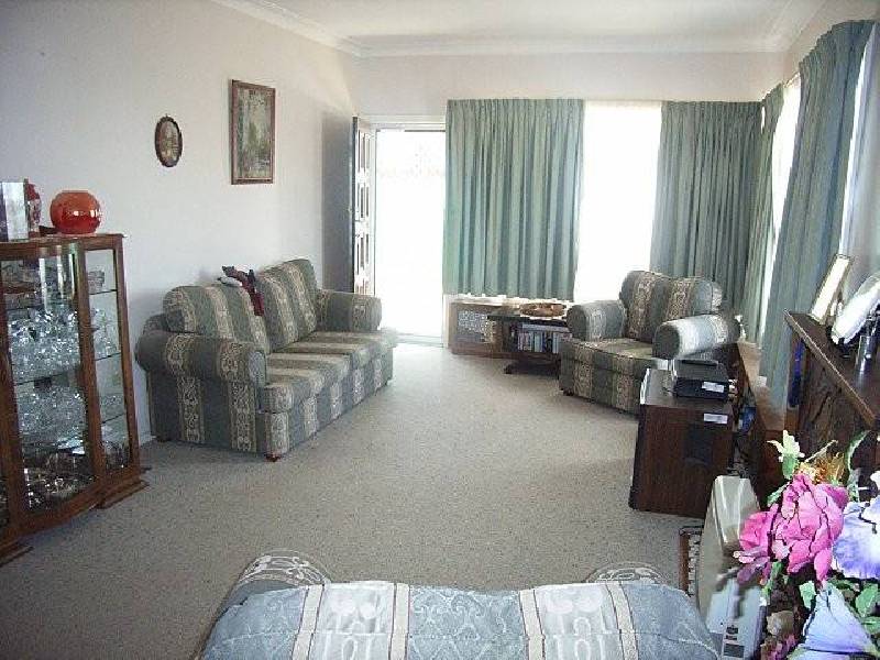 22 Pearce Street, Parkes NSW 2870