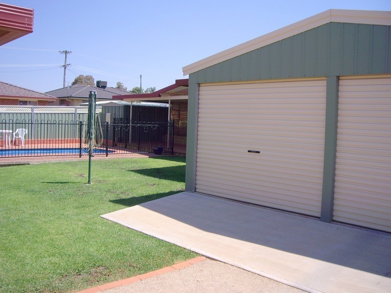 102 Dalton Street, Parkes NSW 2870