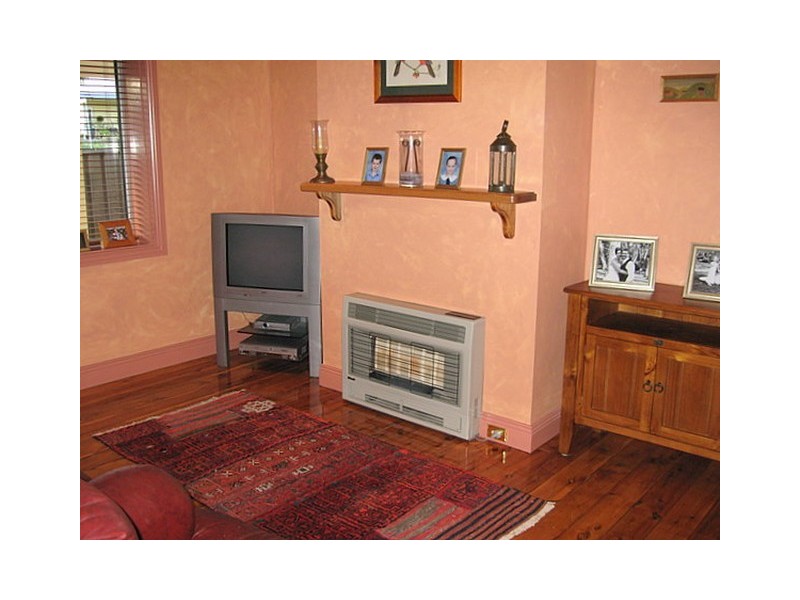 50 Hill Street, Parkes NSW 2870