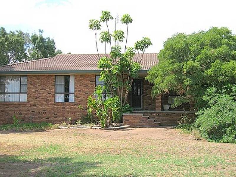 140 Mitchell Street, Parkes NSW 2870