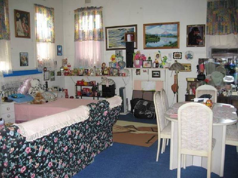 108 Caswell Street, Peak Hill NSW 2869