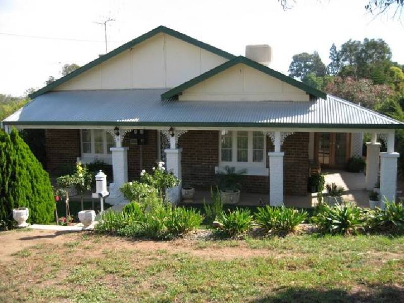 6 William Street, Parkes NSW 2870