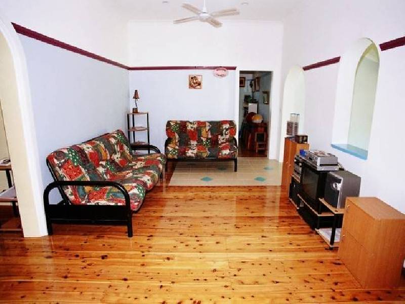 88 Euchie Street, Peak Hill NSW 2869