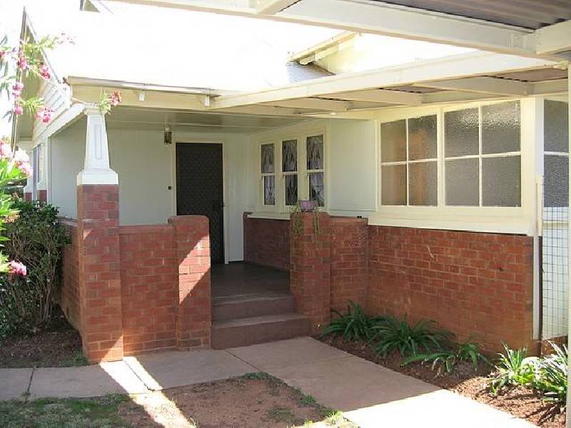 54B Mitchell Street, Parkes NSW 2870