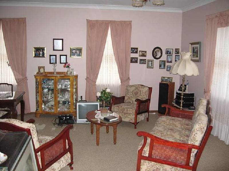 268 Nash Street, Parkes NSW 2870