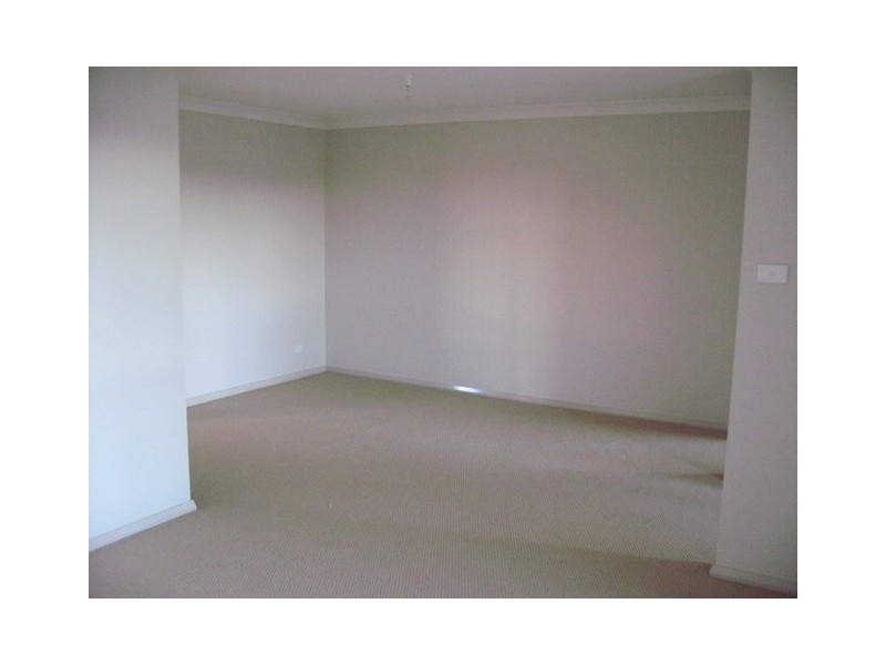 5 Vaucluse Place, Parkes NSW 2870