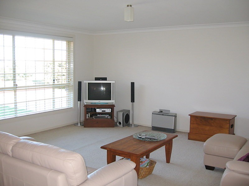 26 Fisher Street, Parkes NSW 2870