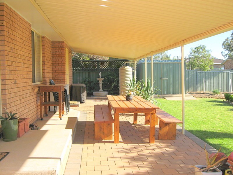 26 Fisher Street, Parkes NSW 2870