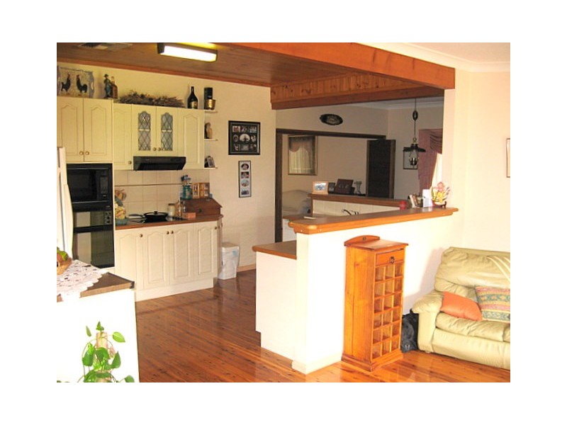 6 Dugga Street, Peak Hill NSW 2869