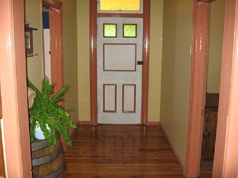 17 Thurlstone Street, Parkes NSW 2870