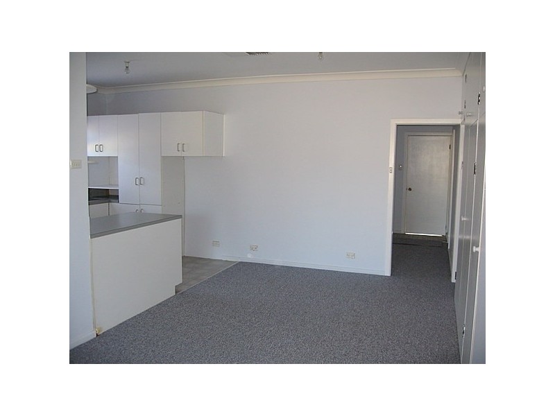 69 Forbes Road, Parkes NSW 2870