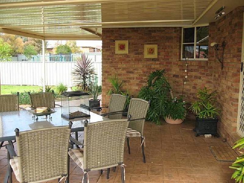 3 John Curtin Street, Parkes NSW 2870