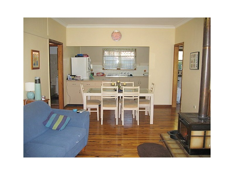 3 Thomas Street, Parkes NSW 2870