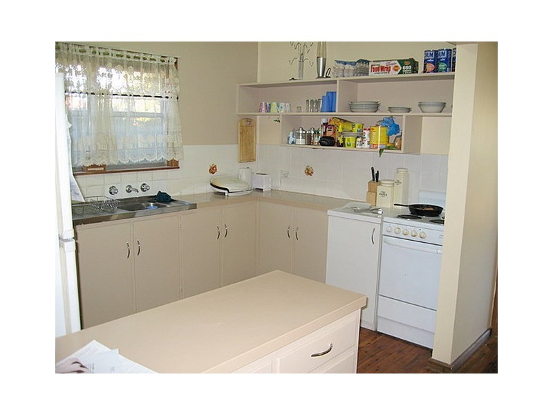 3 Thomas Street, Parkes NSW 2870