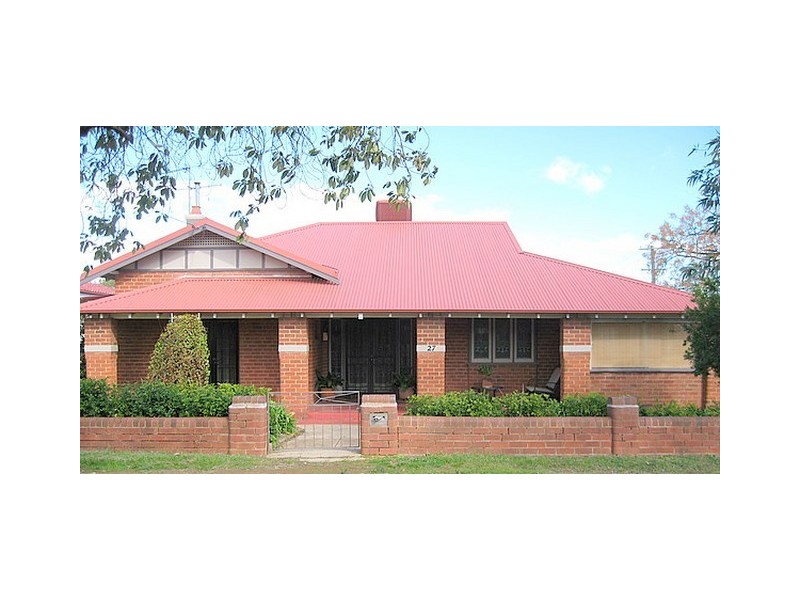 27 Cecile Street, Parkes NSW 2870