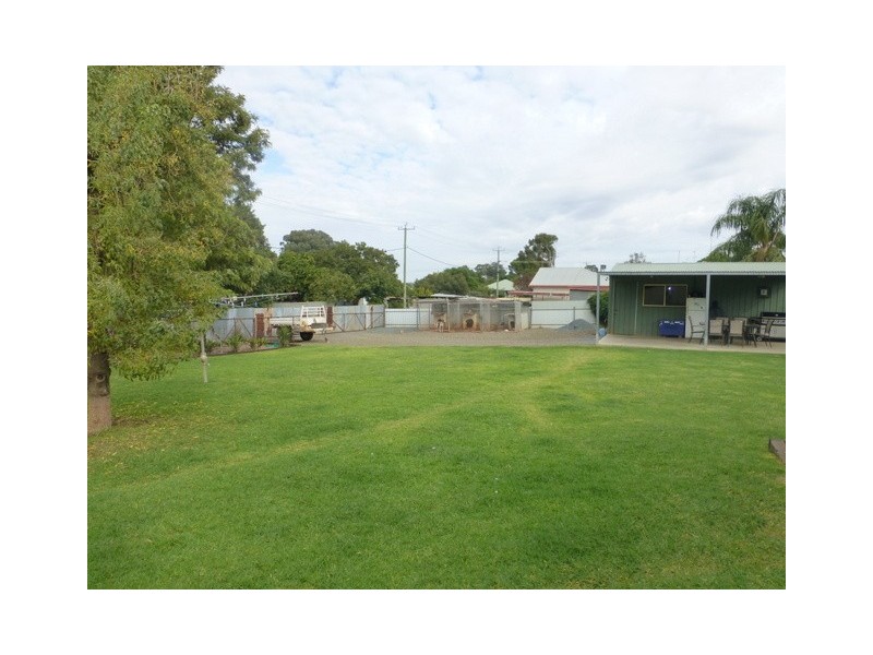 38 Russell Street, Parkes NSW 2870