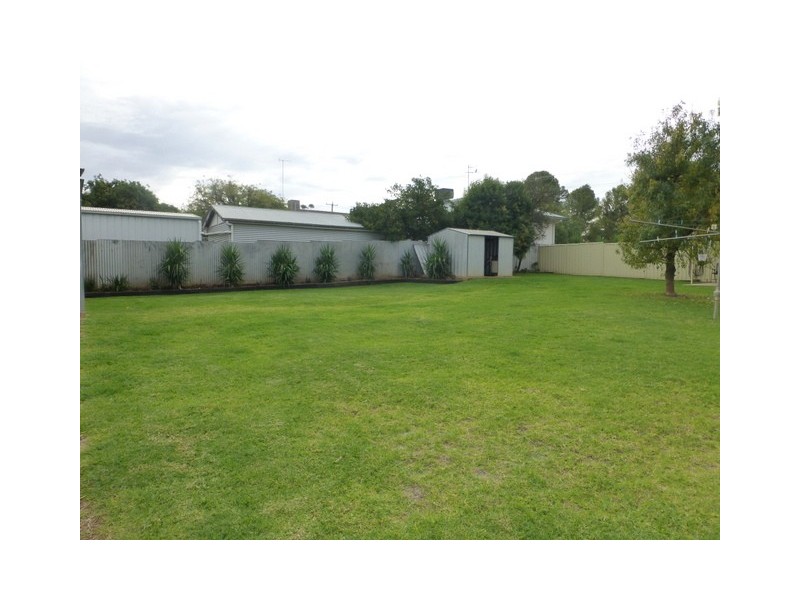 38 Russell Street, Parkes NSW 2870