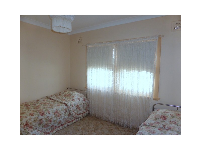 29 Phillip Street, Parkes NSW 2870