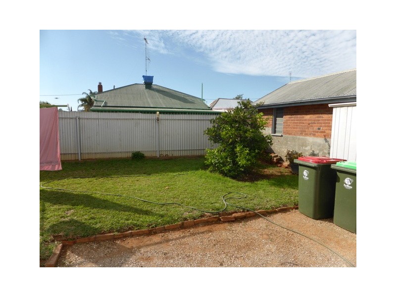 29 Phillip Street, Parkes NSW 2870