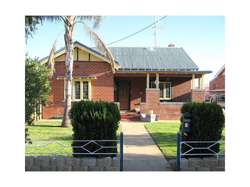 63 Dalton Street, Parkes NSW 2870