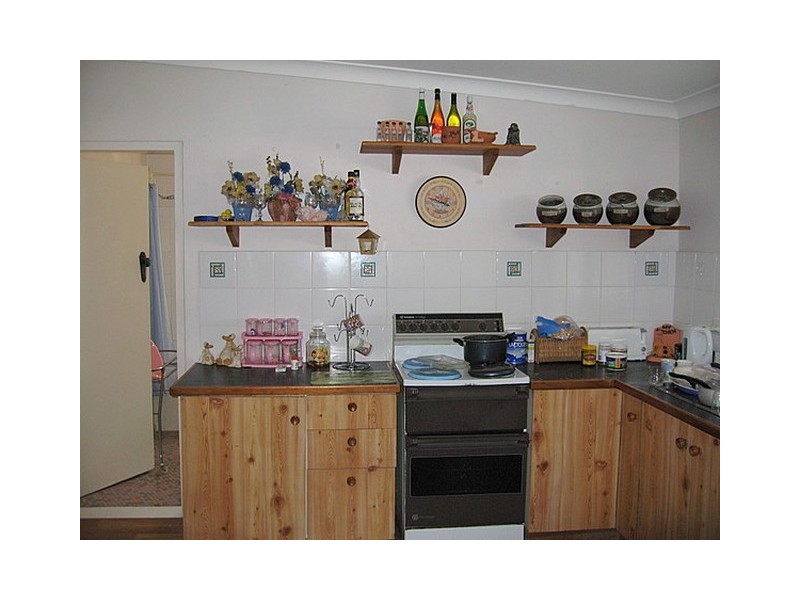 11 Cooke Street, Parkes NSW 2870