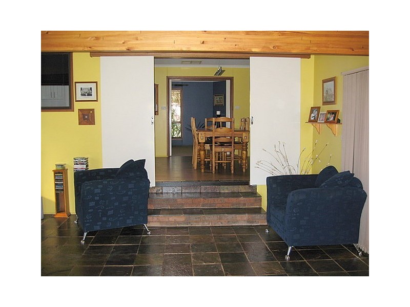 14 Lawson Street, Parkes NSW 2870