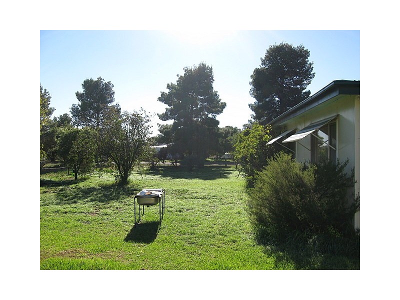 ‘Thuruna’ Flagstone Street, Cookamidgera NSW 2870