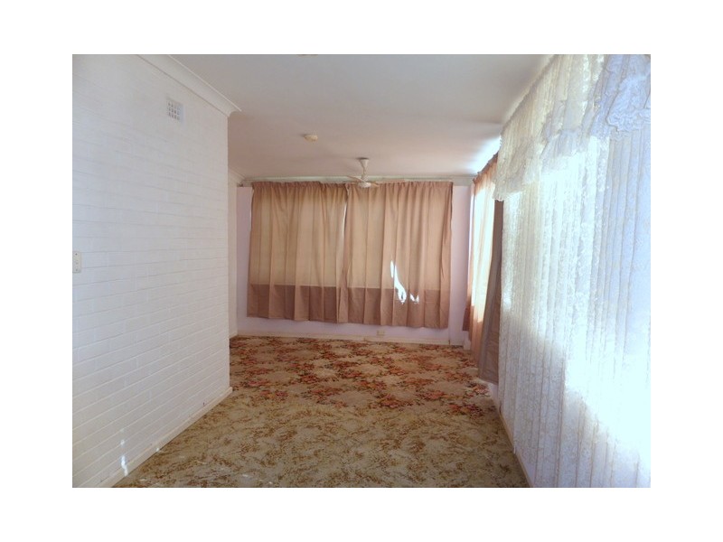 11-13 Park Street, Parkes NSW 2870