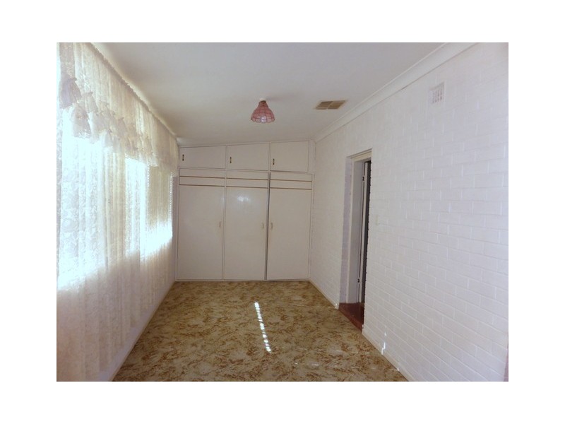 11-13 Park Street, Parkes NSW 2870