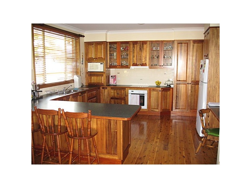 1 Hedgegrow Avenue, Parkes NSW 2870