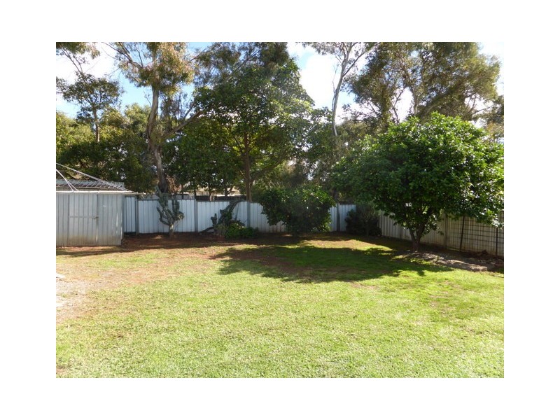 8 Fisher Street, Parkes NSW 2870