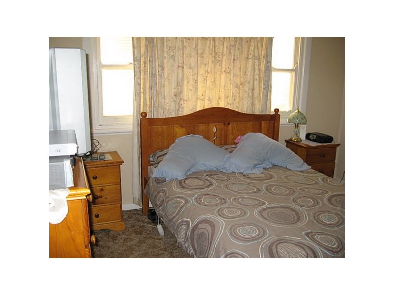 21 Waratah Street, Parkes NSW 2870