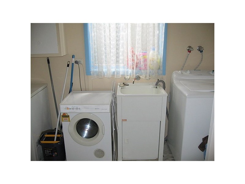 21 Waratah Street, Parkes NSW 2870