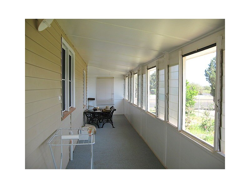 47 Howard Street, Peak Hill NSW 2869