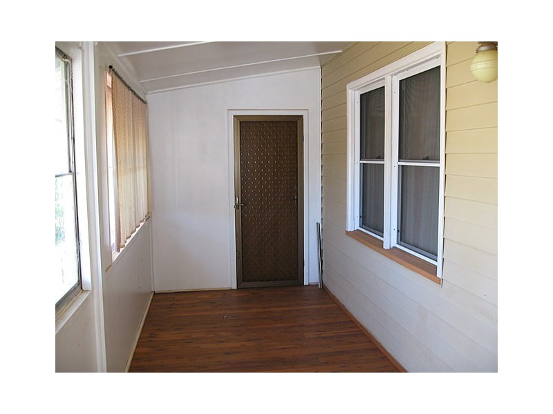 47 Howard Street, Peak Hill NSW 2869