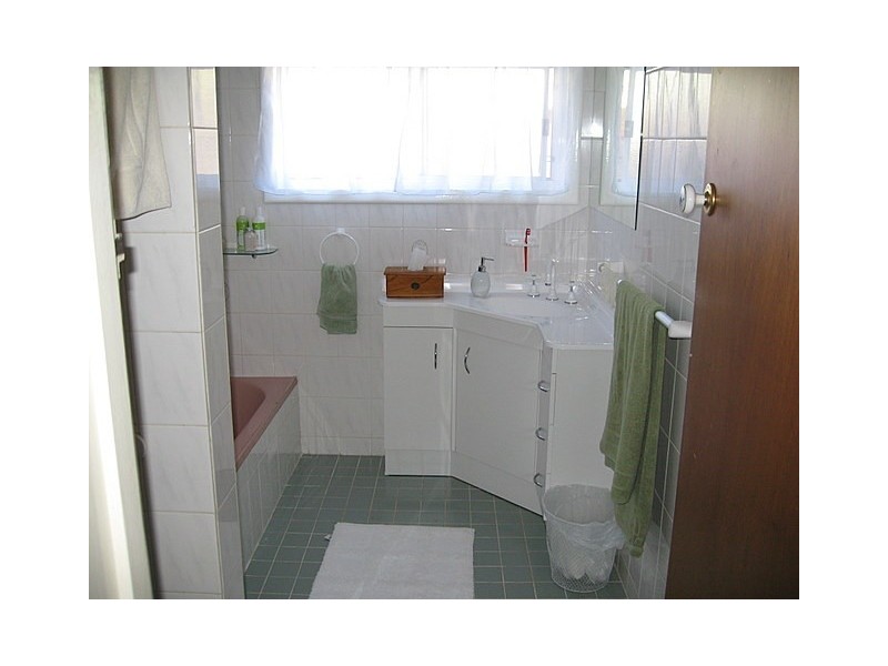 5 Hume Street, Parkes NSW 2870