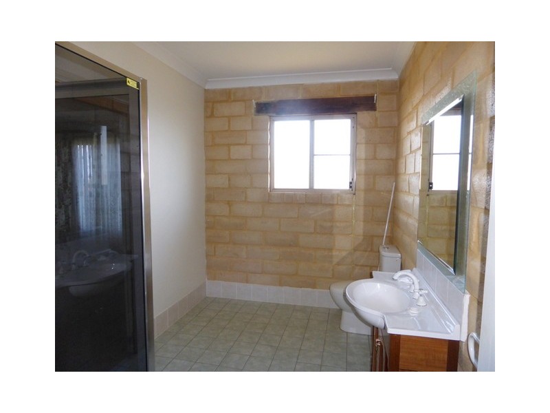 22 Vaucluse Place, Parkes NSW 2870