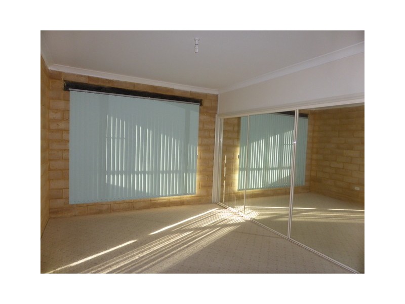 22 Vaucluse Place, Parkes NSW 2870