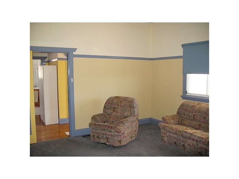 24 High Street, Parkes NSW 2870