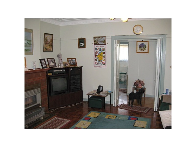 22 Coleman Road, Parkes NSW 2870