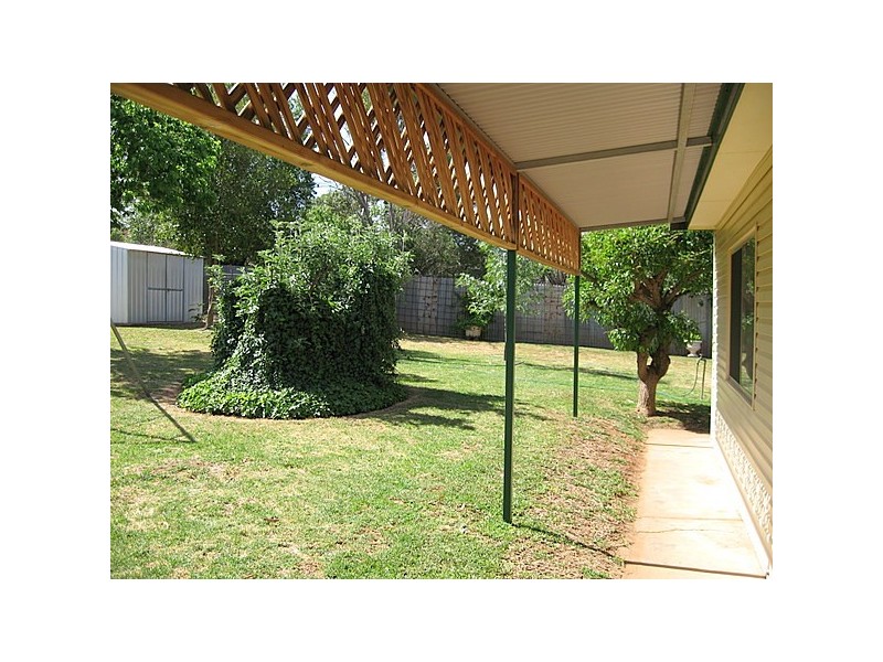 22 Coleman Road, Parkes NSW 2870