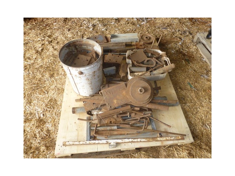 23 Tanks Road, Parkes NSW 2870